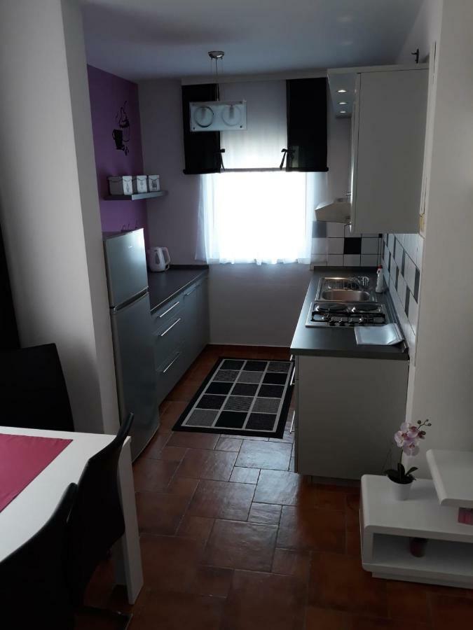 Apartman Kristian Zagreb Airport Velika Gorica Eksteriør billede
